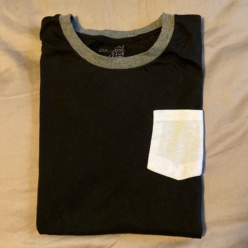 Men’s tshirt, black and gray with white pocket